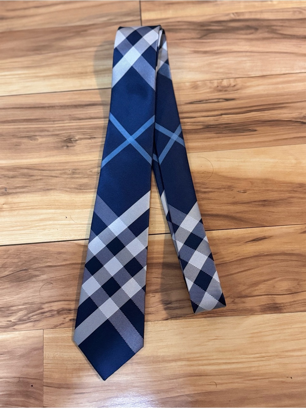 Burberry Navy and Light Gray Plaid Men's Tie